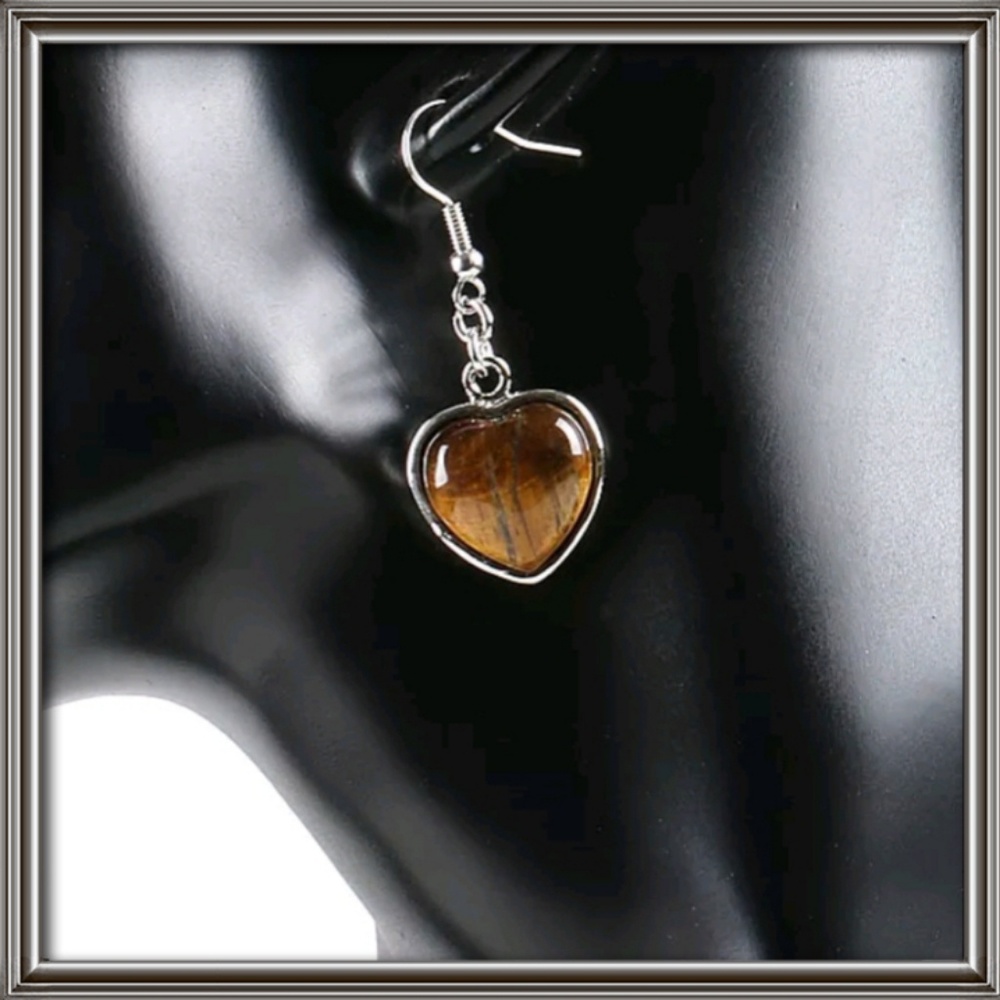 Tiger's eye heart shaped earrings, natural stone.